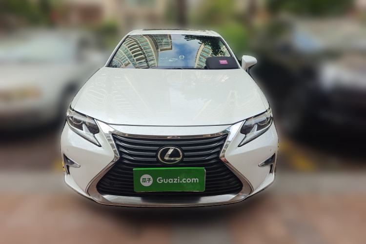 Used Lexus ES 2015 200 Elite Edition
