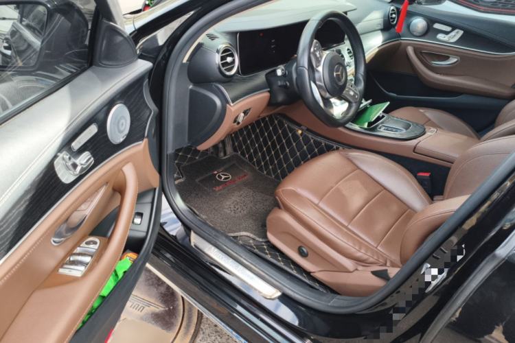 Used Mercedes-Benz E-Class 2019 E 300 L Sporty and Stylish Model