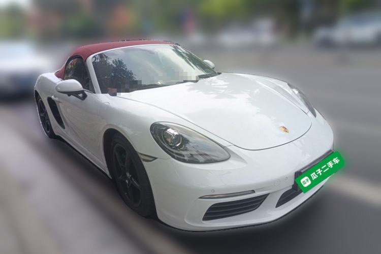 Used Porsche 718 2018 Boxster 2.0T Front Right 45 Deg