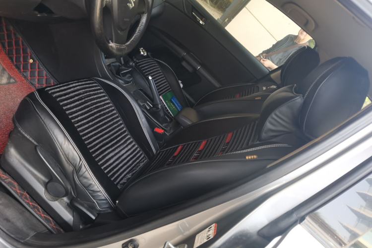 Used Suzuki Kizashi 2010 2.4L Two-Wheel Drive Standard Edition
