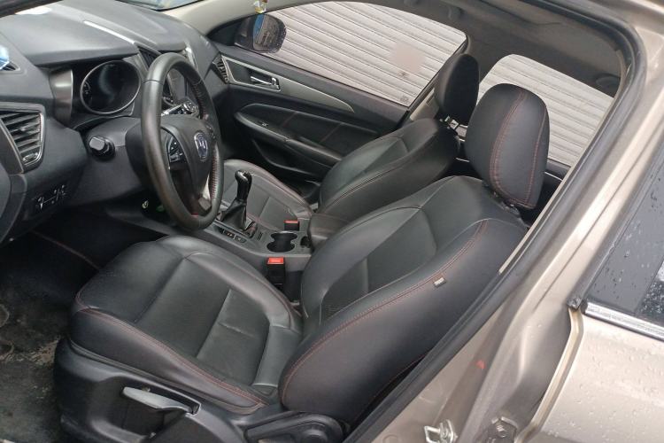 Used Changan CS75 2016 2.0L Manual Luxury Version China V Standard