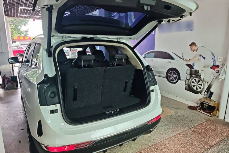 Used JETOUR X90 2019 1.5T Automatic Smart Enjoyment 6-Seater Emission Standard China V