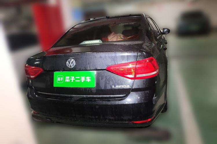 Used Volkswagen Lavida 2015 1.6L Automatic Comfort Edition