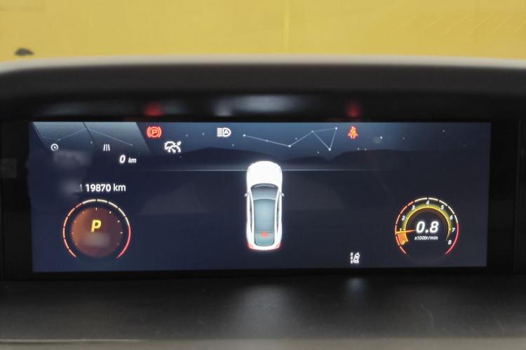 Used CHANGAN UNI-V 2022 1.5T Smart Navigation Version Instrument Cluster