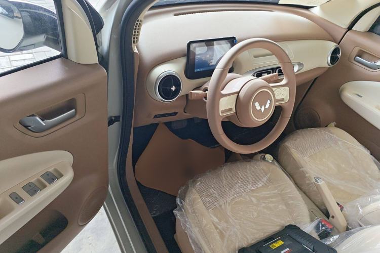 Used Wuling Hongguang MINIEV 2025 Four-Door Version Advanced Edition