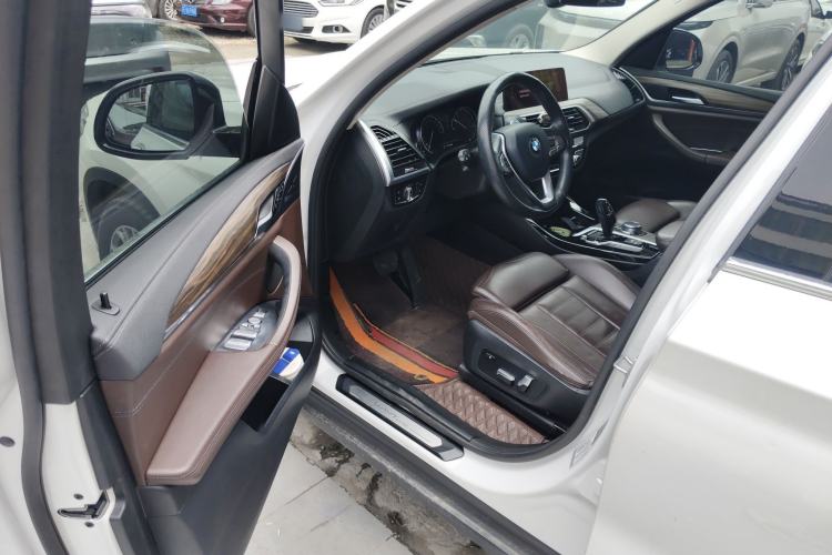 Used BMW X3 2018 xDrive28i Luxury Package China VI Emission Standard
