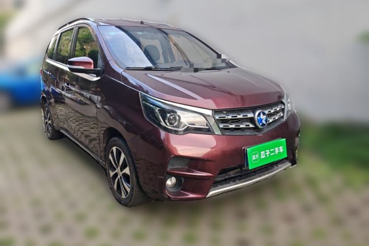 Used Venucia M50V 2017 1.5L XL Manual Comfort Edition Front Right 45 Deg