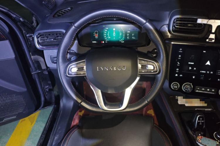 Used Lynk & Co 03 2020 2.0TD Automatic Jing Pro Edition Steering Wheel
