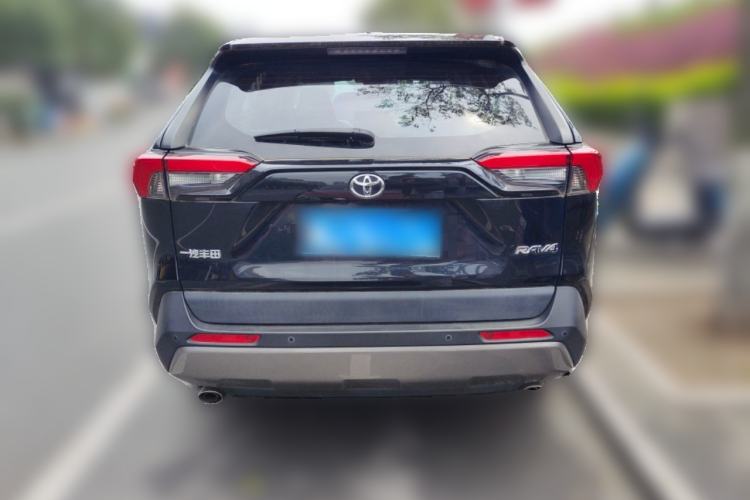 Used Toyota RAV4 2022 2.0L CVT Two-Wheel Drive Fashion Plus Edition Rear