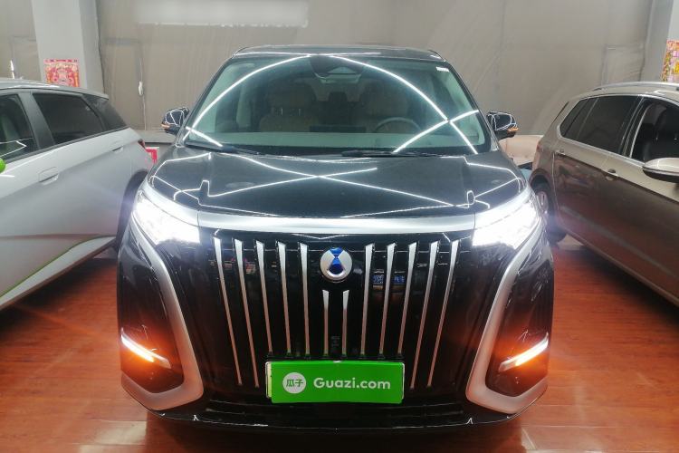 Used Denza D9 2022 EV 600 Four-Wheel Drive Prestige Model
