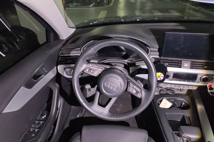 Used Audi A4L 2020 40 TFSI Fashion Dynamic Model
