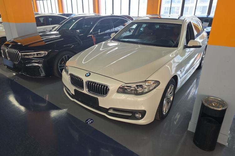 Used BMW 5 Series 2014 520i Touring Edition