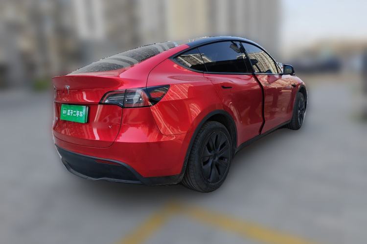 Used Tesla Model Y 2024 Long-Range All-Wheel-Drive Version