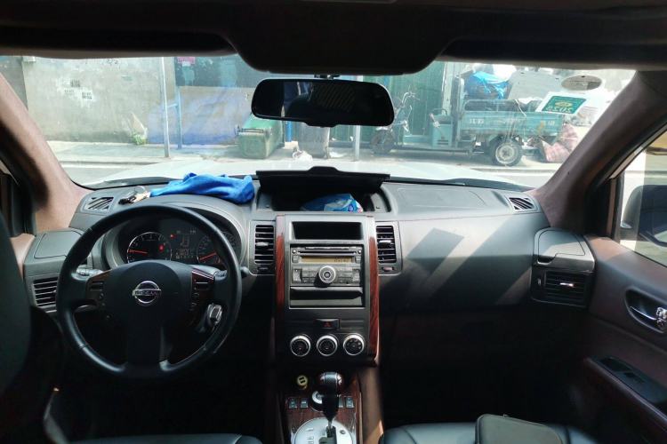 Used Nissan X-Trail 2012 2.5L CVT Luxury Edition 4WD