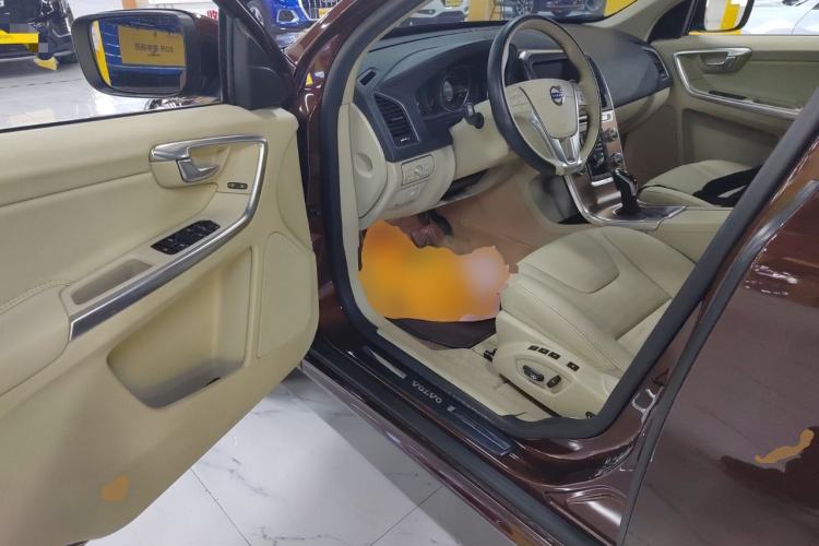 Used Volvo XC60 2015 T5 Smart Upgrade Model