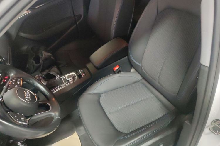 Used Audi A3 2020 Limousine 35 TFSI Fashion Edition China VI Emission Standard