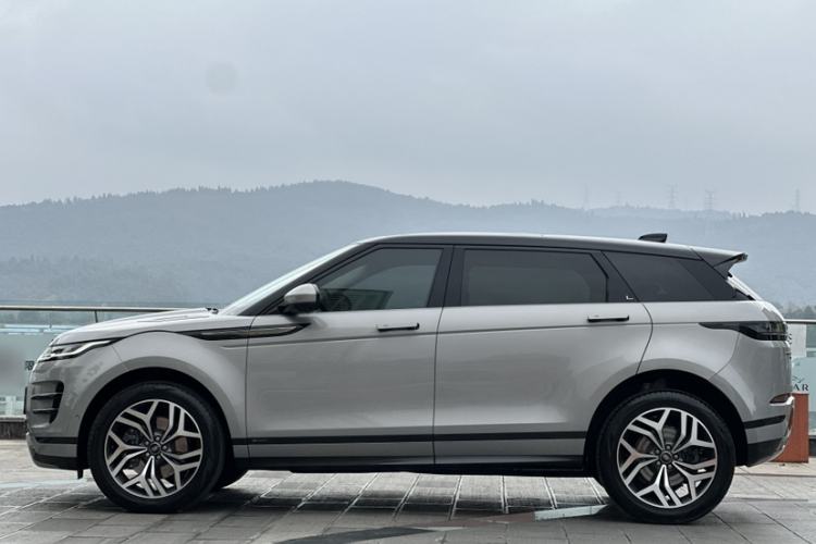 Used Land Rover Range Rover Evoque 2021 Range Rover Velar 249 PS R-Dynamic HSE Luxury Edition