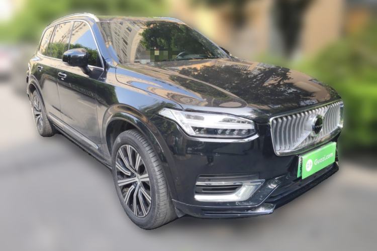 Used Volvo XC90 New Energy 2022 Facelift E-Drive Hybrid T8 Luxury Prestige 7-Seater Front Right 45 Deg