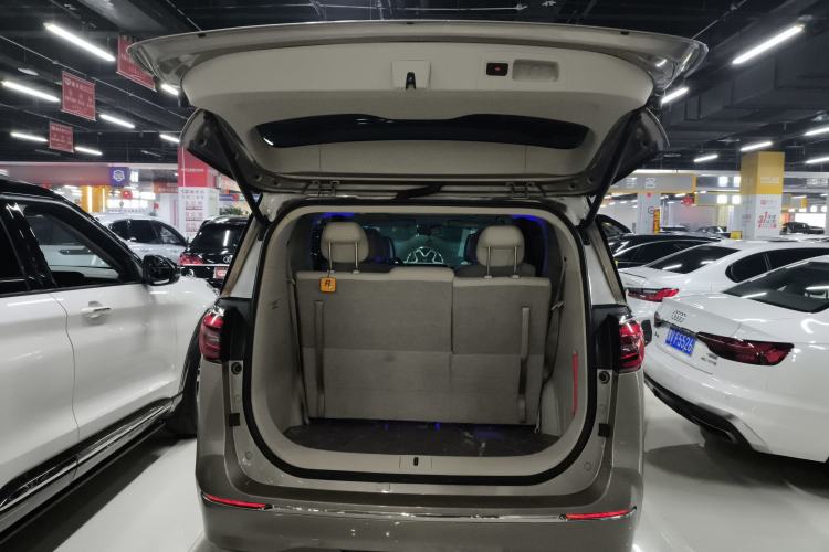 Used Buick GL8 2023 ES Lu Zun Comfort Model
