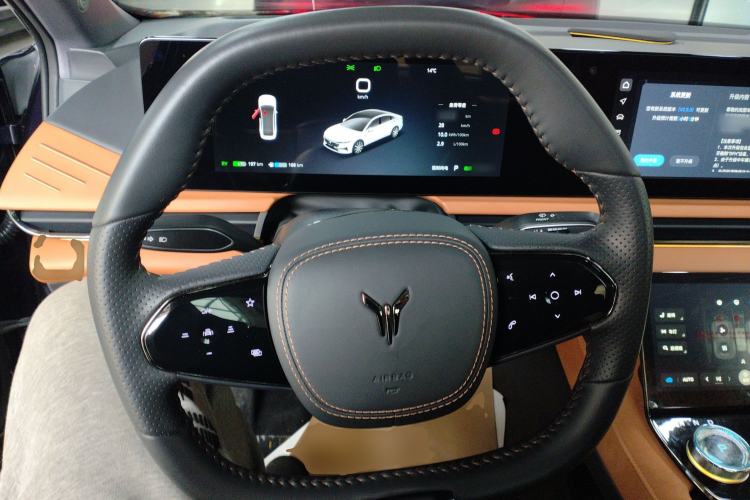 Used VOYAH PASSION 2024 PHEV Four-Wheel Drive Ultra-Long Range Flagship Model