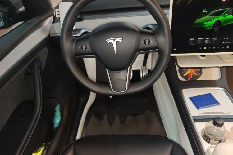 Used Tesla Model Y 2024 Rear-Wheel-Drive Version