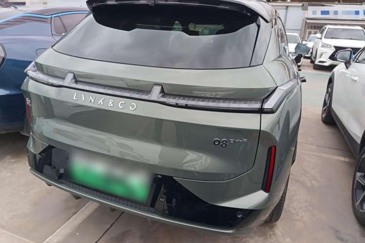 Used Lynk & Co 08 EM-P 2023 220km All-Wheel-Drive Performance Halo