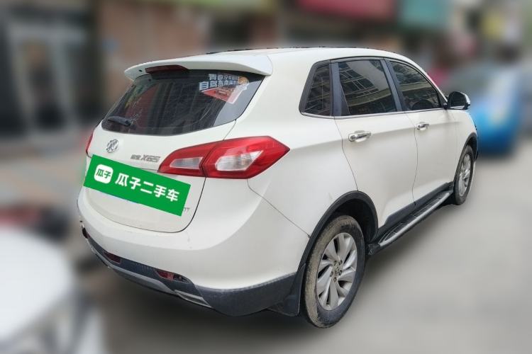 Used BAIC Senova X65 2015 2.0T manual Comfort trim level
