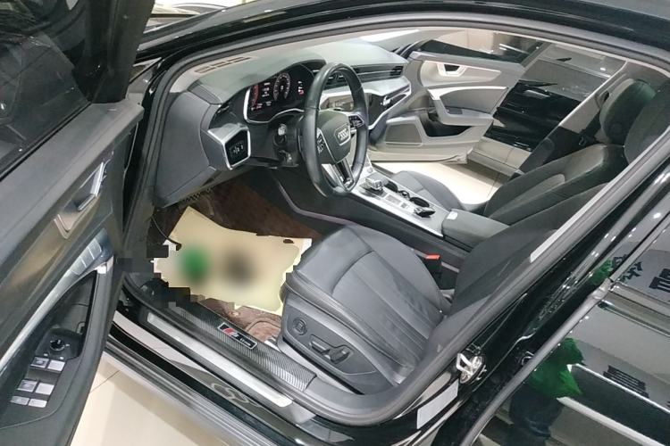 Used Audi A6 2022 allroad quattro Explorer 55 TFSI Prestige Off-Road Model
