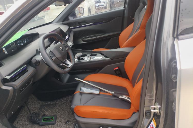 Used Changan UNI-V 2024 1.5T Prestige Sport Edition