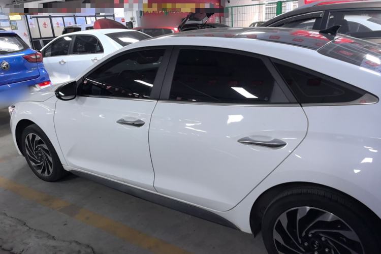 Used Hyundai Lafesta Electric 2020 GLX ZhiJie Edition

