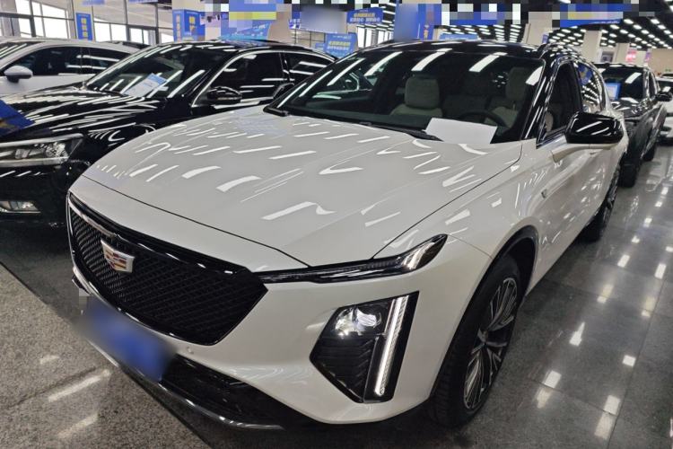 Used Cadillac GT4 2023 25T Prestige Version