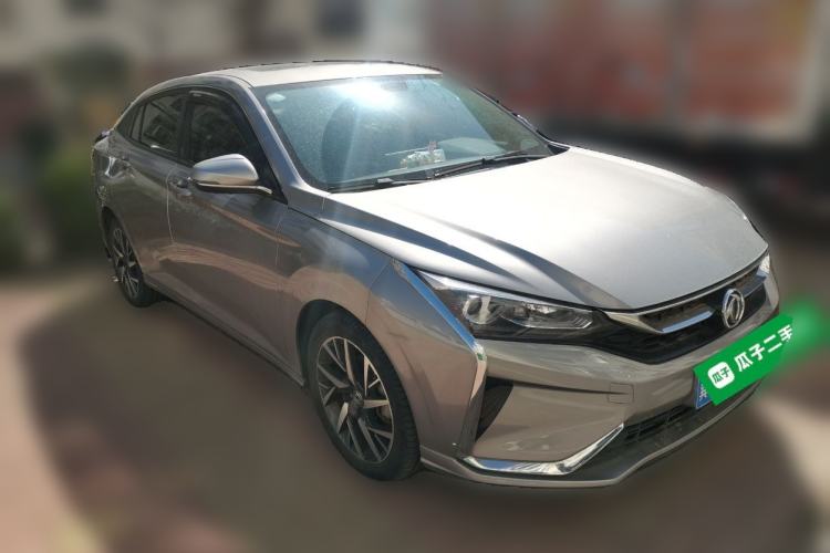 Used Dongfeng Aeolus Yixuan 2020 230T Automatic Advanced Edition Front Right 45 Deg