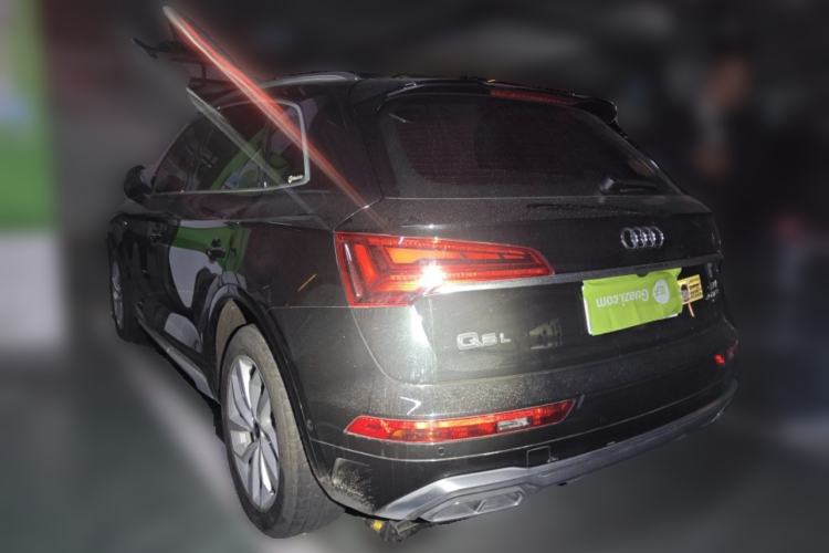 Used Audi Q5L 2022 40T Luxury Dynamic Model Rear Left 45 Deg