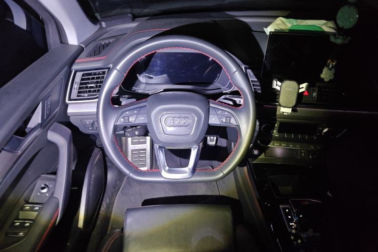 Used Audi Q5L 2022 40T RS Package Performance Model