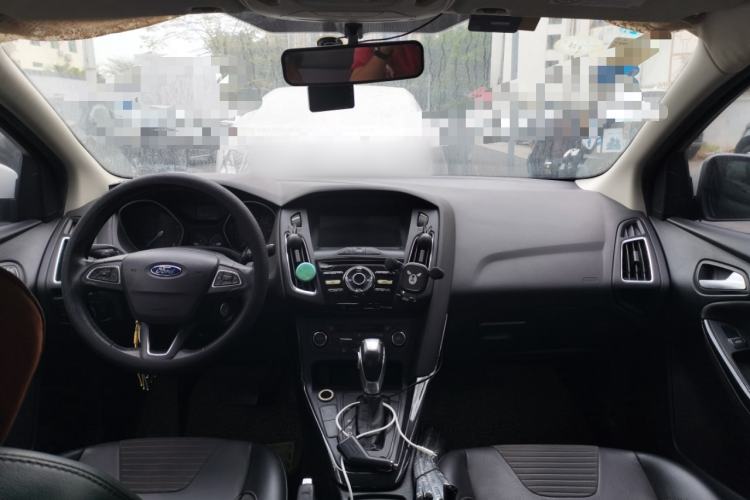 Used Ford Focus 2017 Sedan EcoBoost 125 Automatic Supreme Style SmartDrive Edition
