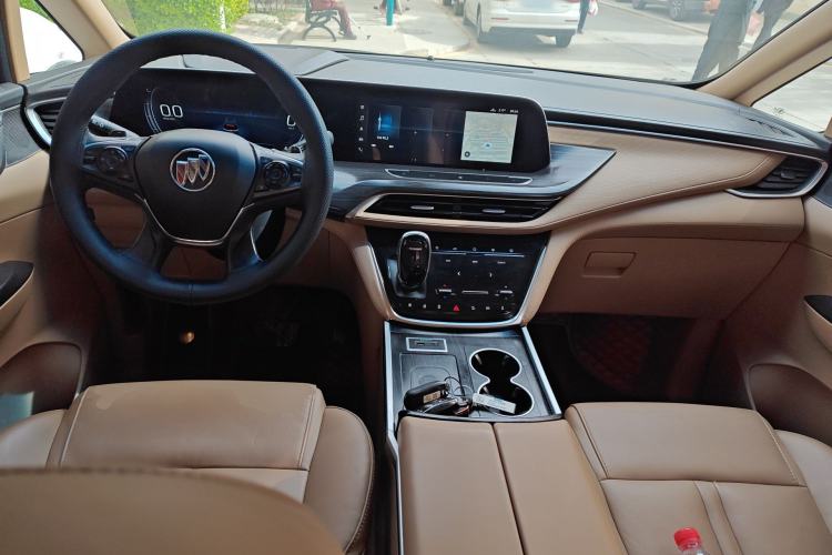 Used Buick GL8 2020 ES Land Cruiser 653T Luxury Edition Center Console