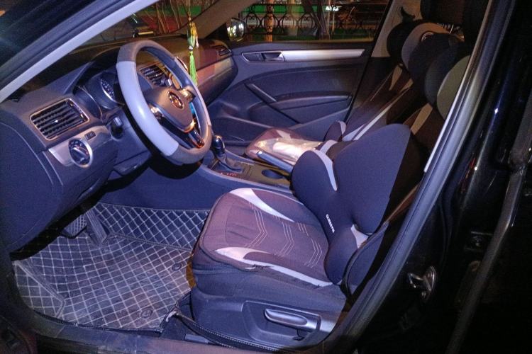 Used Volkswagen Passat 