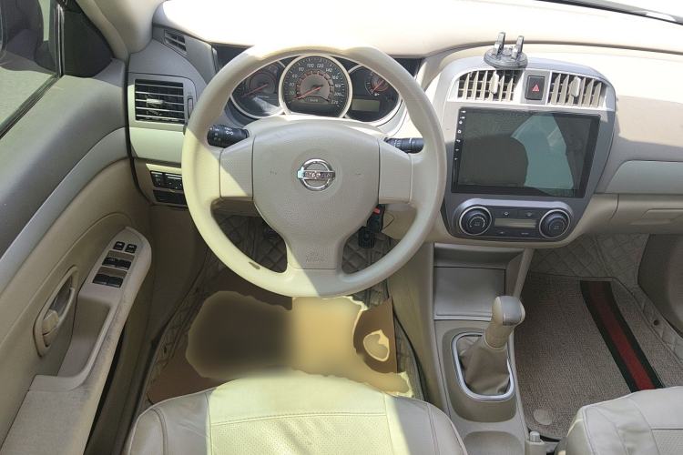 Used Nissan Sylphy 2012 Classic 1.6XE Manual Comfort Edition Steering Wheel