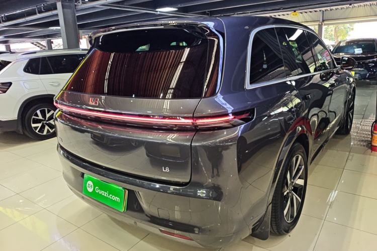 Used Li Auto L8 2023 Pro Model
