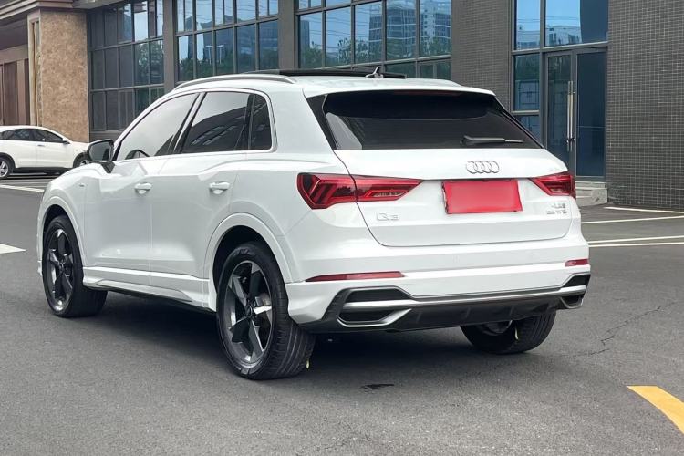 Used Audi Q3 2023 35 TFSI Fashion Dynamic Model (1.4T) Exterior 7