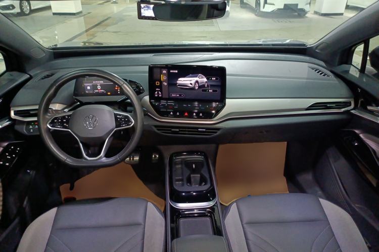 Used Volkswagen ID.4 CROZZ 2021 Long-Range Lite PRO Two-Wheel Drive Version
