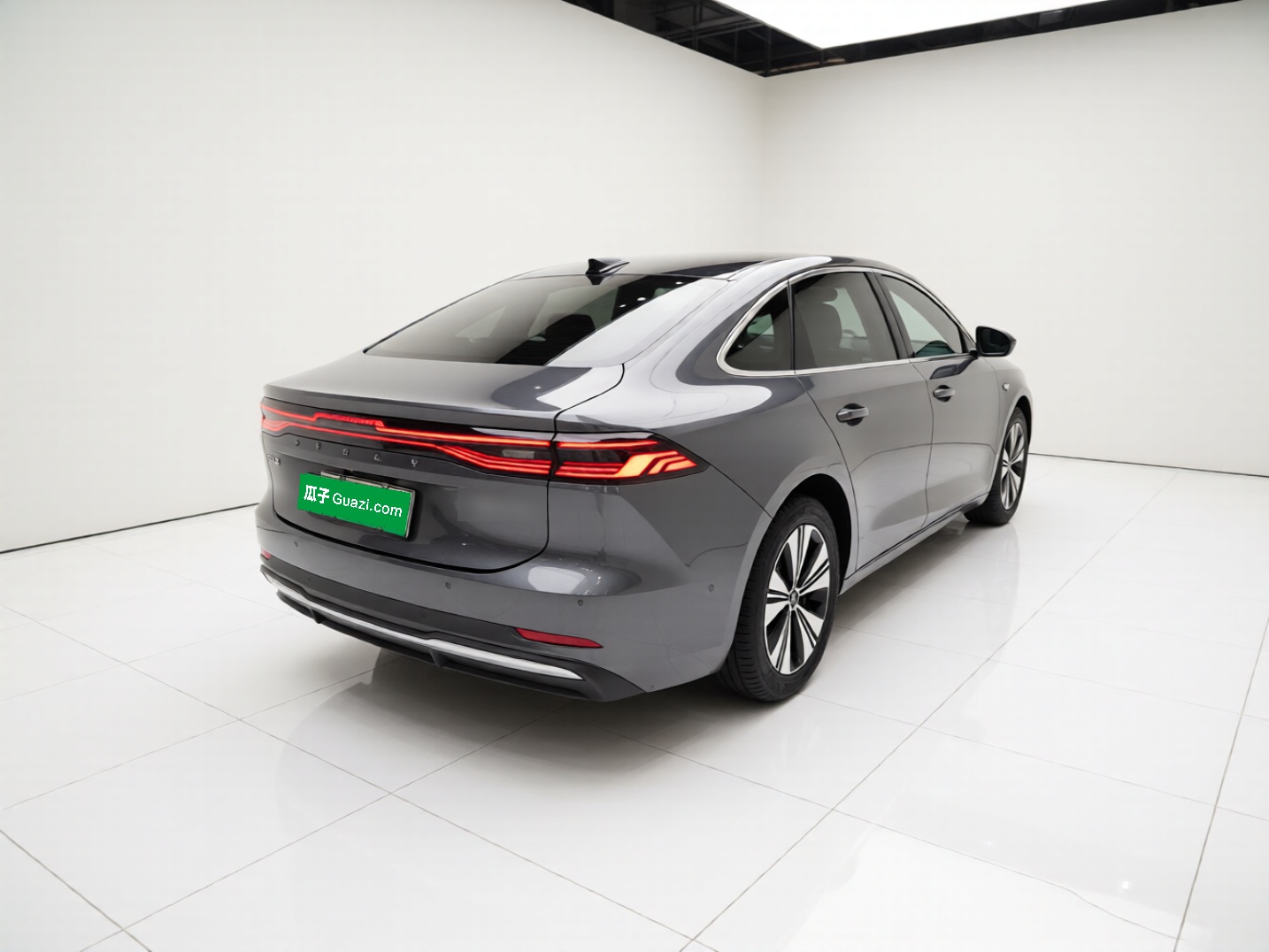 Geely Galaxy A7 2025 Model EM-i 150km Exploration+ Edition — снимка 6