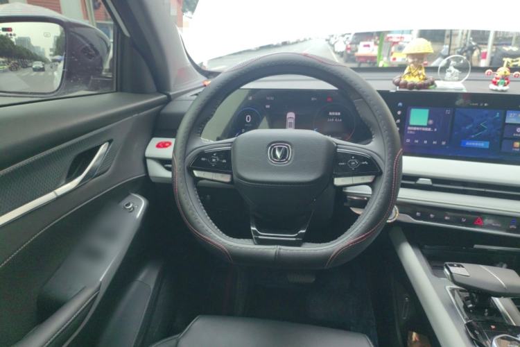 Used CHANGAN CS75 PLUS 2024 3rd Generation Champion Edition 1.5T Intelligent Drive Dynamic Model Steering Wheel