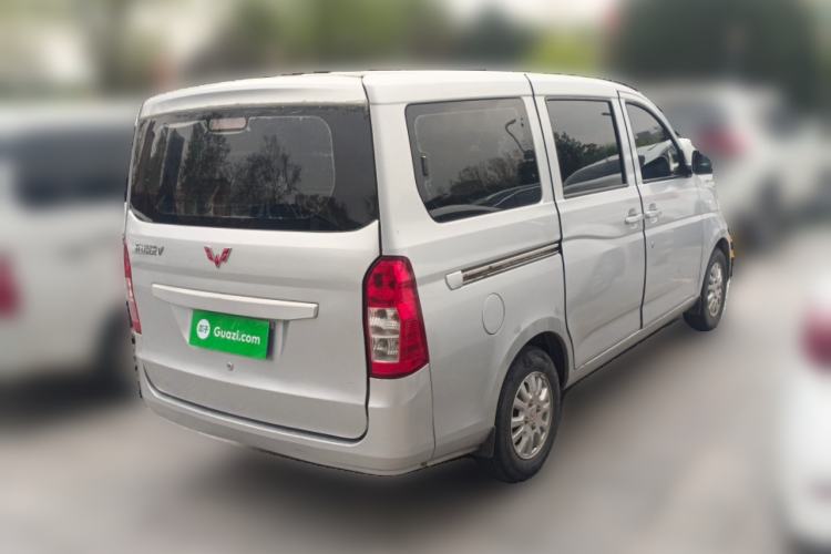 Used Wuling Rongguang V 2016 1.2L Standard Version