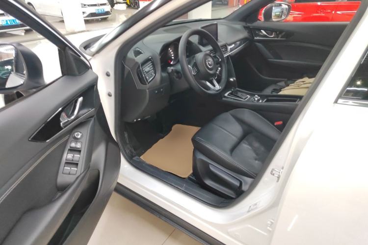 Used Mazda CX-4 2020 2.0L Automatic Two-Wheel Drive Blue Sky Dynamic Edition