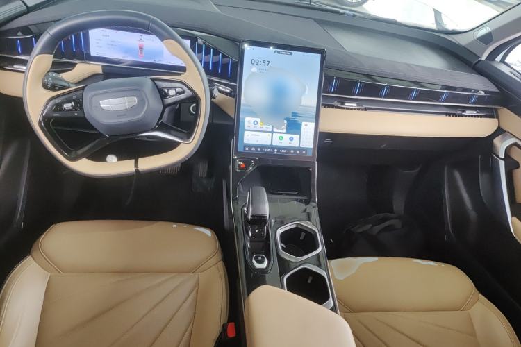 Used Geely Auto FX11 2023 1.5TD DCT Prestige Edition Center Console