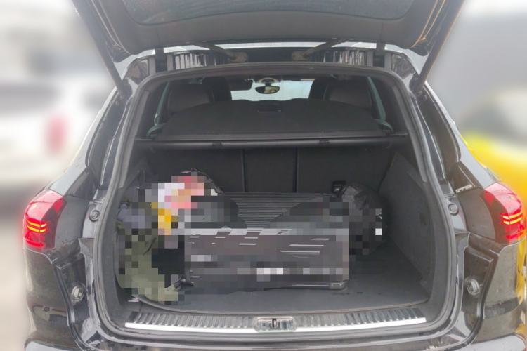 Used Porsche Cayenne 2016 Cayenne 3.0T Trunk