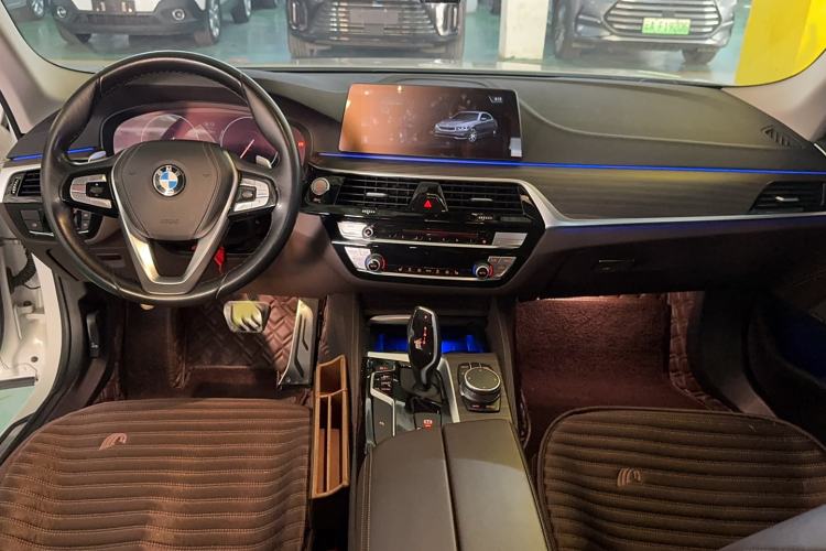 Used BMW 5 Series 2019 Facelifted 530Li Leading Edition Luxury Package