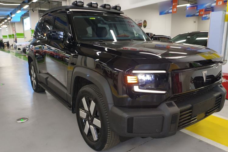 Used Deepal G318 2024 Four-Wheel-Drive Air Suspension Model
