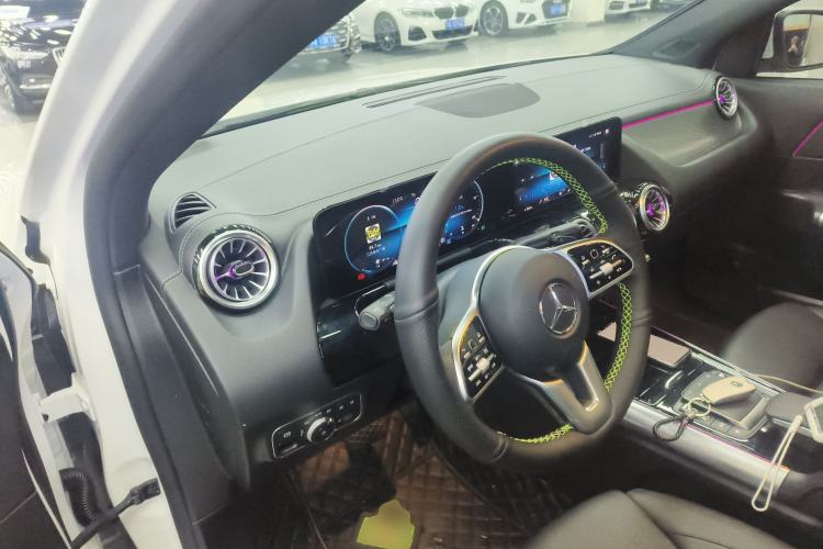 Used Mercedes-Benz GLA 2022 Facelifted GLA 200
